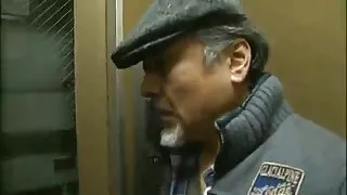 舔小雞，在屁股上乾得好