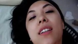 美麗的妻子自製口交給她的丈夫