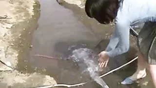 桑迪在她的舌頭上得到了新鮮的暨