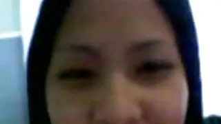 美麗的黑人女人被人群操，並用精子填充她