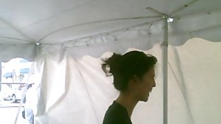 露西和一個大屁股彎曲癌症並擊敗臀部