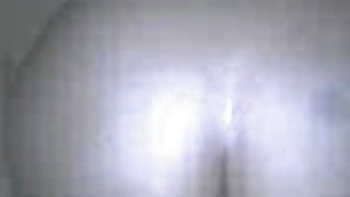 有大便便的金發女郎自慰並在肛門給癌症