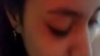 年輕的韓國夫婦不要累