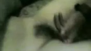 約會之後的那個人和他的女朋友脫掉了第一人稱的性愛